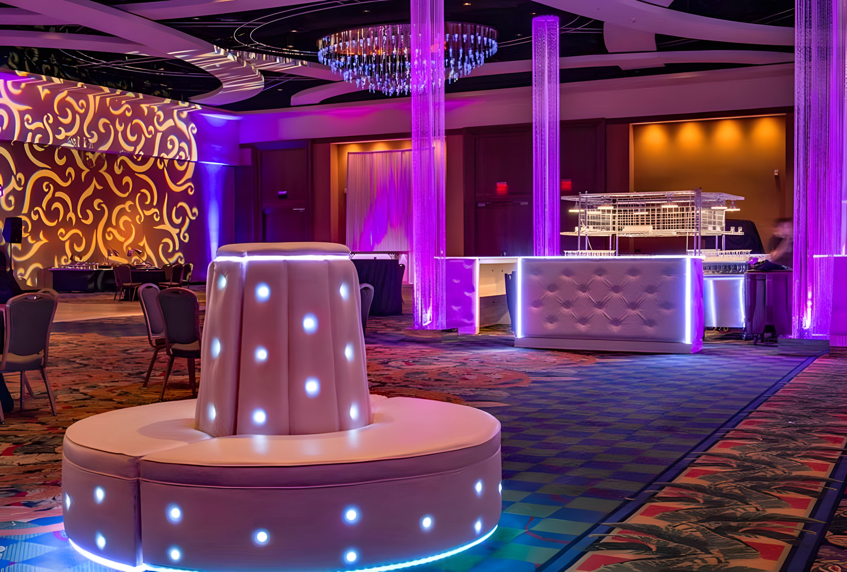 Event Furniture & Linen