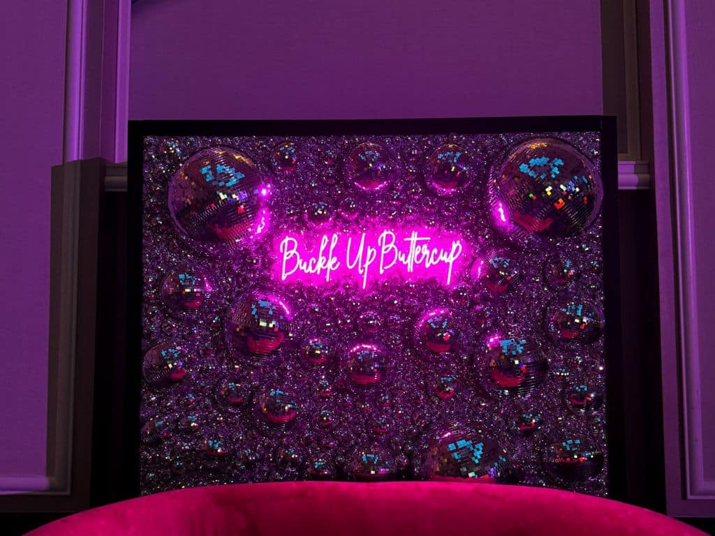 Build up Buttercup gala decor
