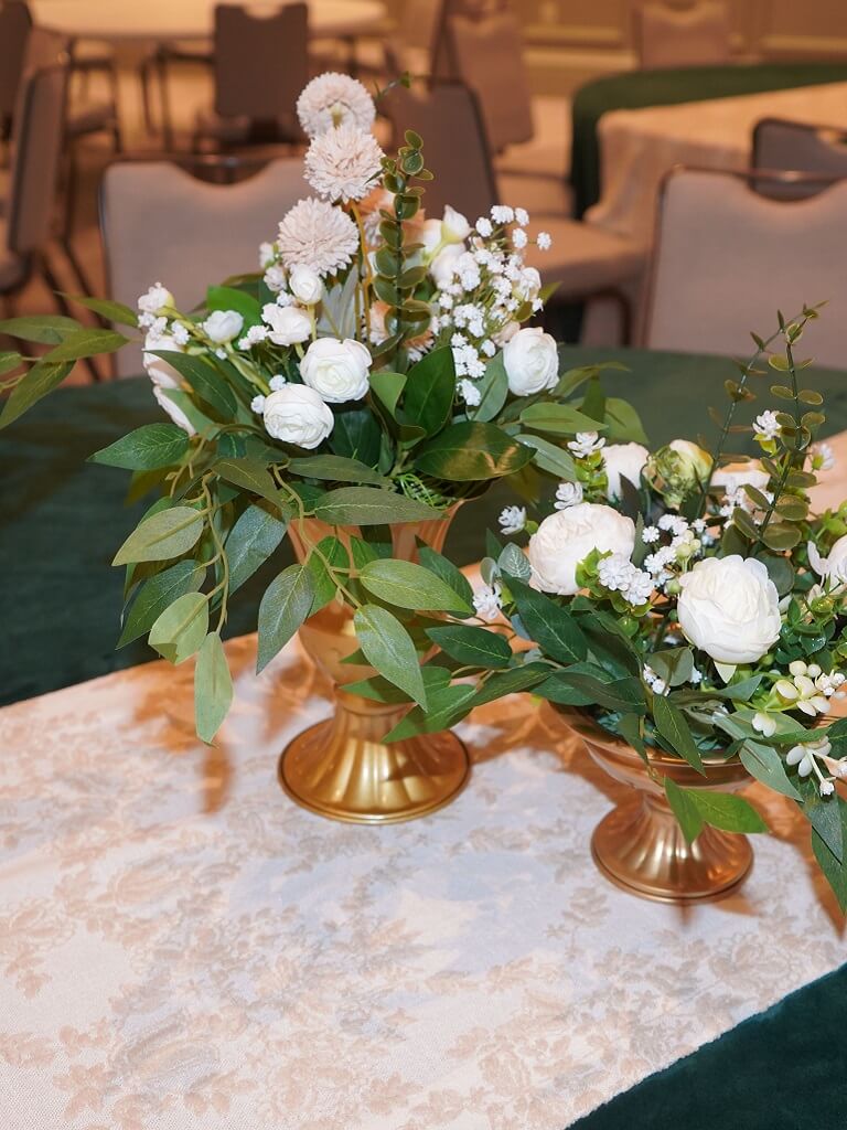 Table Lines Arrangements