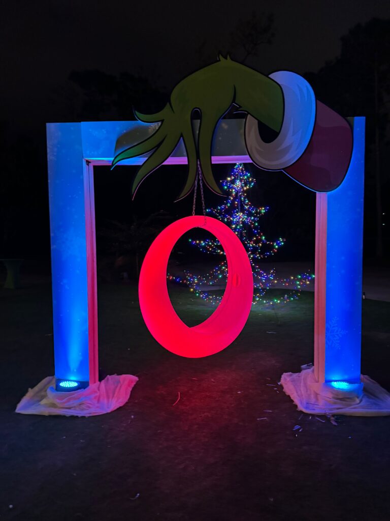Grinch LED Moon Swing Lounge Nighttime
